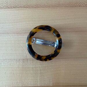 J. Crew Tortoiseshell Round Hair Clip - Brown and Black